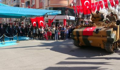 Osmaniye’de bayram coşkusu: Komando gösterisi nefes kesti