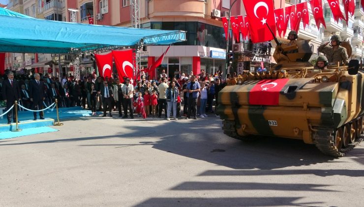 Osmaniye’de bayram coşkusu: Komando gösterisi nefes kesti