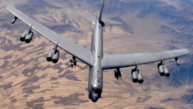 ABD, Avustralya’ya B-52 bombardıman uçakları yerleştirmeyi planlıyor