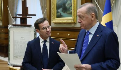 Cumhurbaşkanı Erdoğan’dan Kristersson’a Osmanlı sürprizi