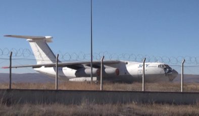 Erzurum’daki Gürcistan’ın yardım uçağı, 11 yıl sonra satılığa çıkarıldı