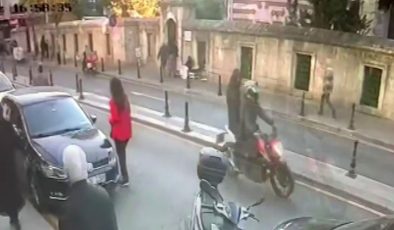 Fatih’te, motosiklete gelip silahlı saldırı düzenlediler: 2 yaralı