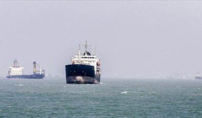 İran, 11 milyon litre akaryakıt taşıyan gemiye el koydu