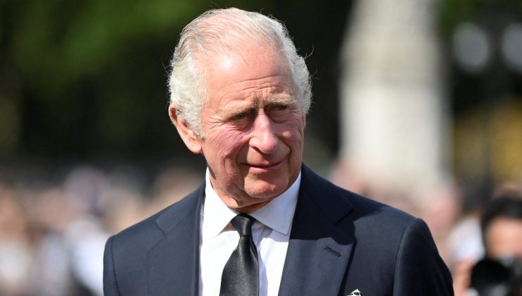 Kral Charles, Buckingham Sarayı’na bahçe müdürü alımı için ilan verdi