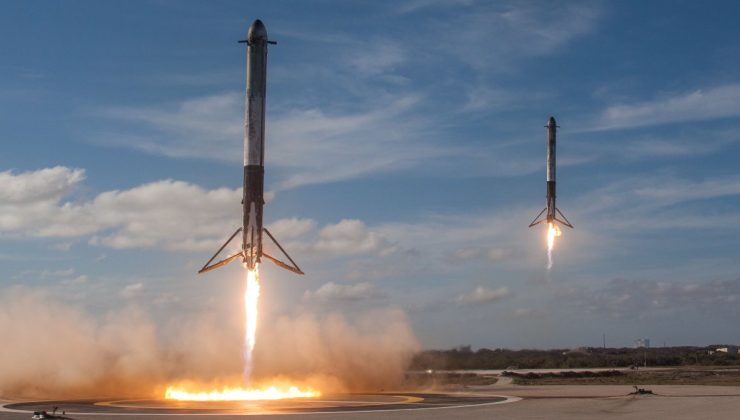 SpaceX’in Falcon Heavy roketi 2019’dan bu yana ilk kez uzaya fırlatıldı
