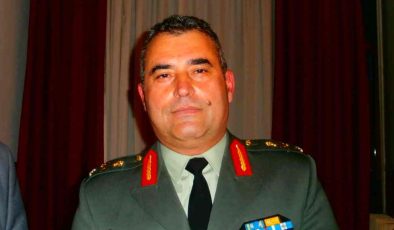 Yunan Korgeneral Kambouridis: Hakan Fidan’ın varlığı endişe verici