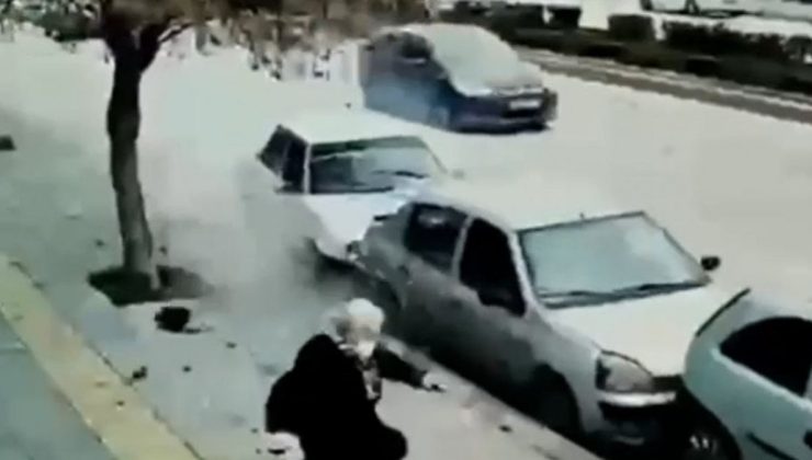 Ankara’da hatalı sollama sonucu yaşanan kaza kamerada
