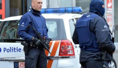 Belçika’da bıçaklı saldırı: 1 polis öldü
