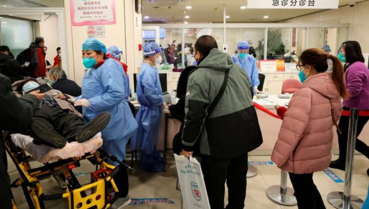 Çin’de hastanelerde koronavirüs yoğunluğu yaşanıyor