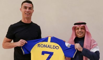 Cristiano Ronaldo’nun Al- Nassr’a transferi gerçekleşti