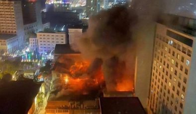 Kamboçya’da otelde çıkan yangında en az 10 kişi öldü