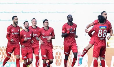 Sivasspor, Kasımpaşa’yı 2 golle geçti