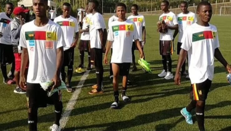 Kamerun’da 21 milli futbolcu yaş testini geçemedi