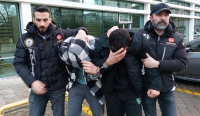 Samsun’da uyuşturucu taşıyan 2 eski uzman çavuş yakalandı