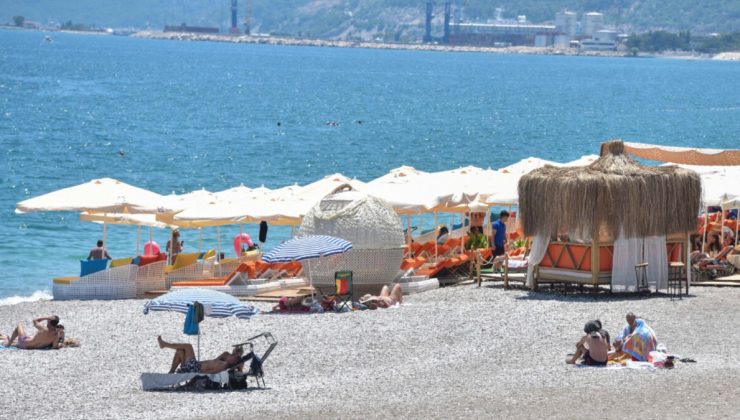 Antalya’da sahildeki işletmelerde aylık loca kiralamanın bedeli 75 bin lira