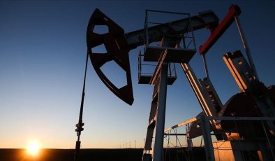 Brent petrolün varil fiyatı 74,65 dolar