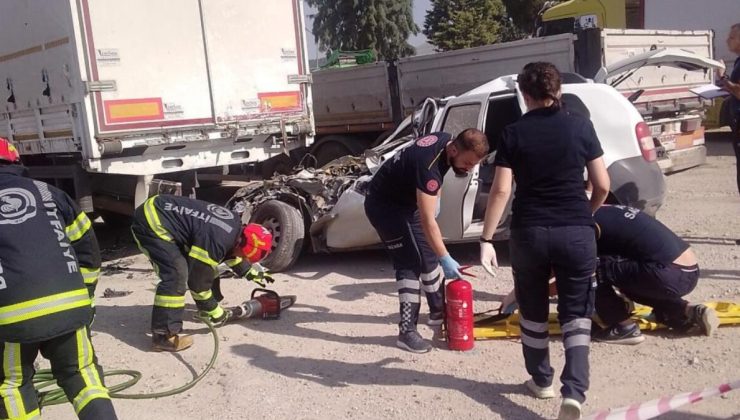 Denizli’de sürücü kalp krizi geçirdi! Ortalık savaş alanına döndü