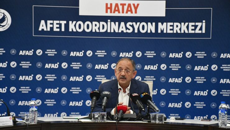 Mehmet Özhaseki: Bütün yaraları sarıncaya kadar deprem bölgesindeyiz