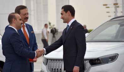 Milli gurur kaynağı Togg araçları Türkmenistan’a teslim edildi