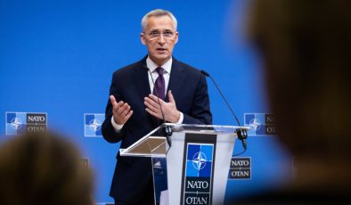 NATO: Ukrayna başlattığı taarruzda ilerleme kaydediyor