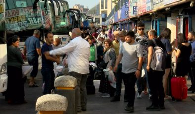 İstanbul otogarlarında dönüş yoğunluğu