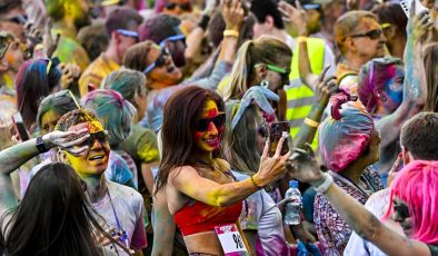 Moskova’da Colourful Run Festivali düzenlendi