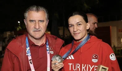 Spor Bakanı Osman Aşkın Bak, Paris 2024 Olimpiyat Sonuçlarını Analiz Etti