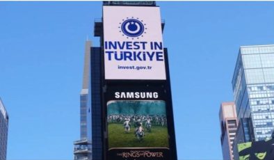 New York’un Kalbinde Türkiye’ye Yatırım Mesajı: Times Meydanı’nda Çarpıcı Reklam Kampanyası